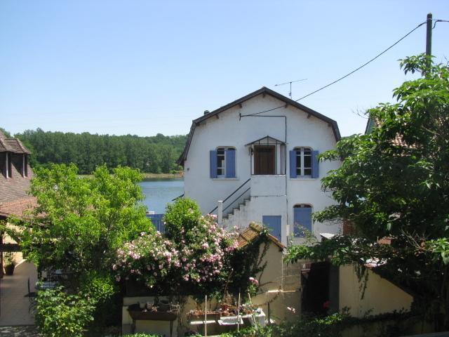 ホテルLe Barrage Mauzac-et-Grand-Castang 部屋 写真